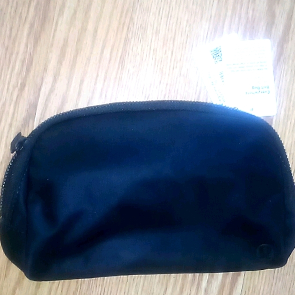 Lululemon everyday belt bag